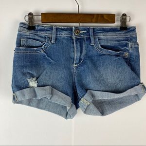 Forever 21 denim shorts‎ distressed size 26